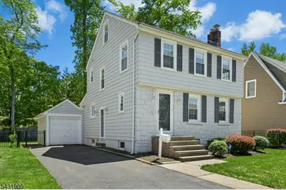110 Oak Ln, Cranford Township, NJ 07016 - Photo 2