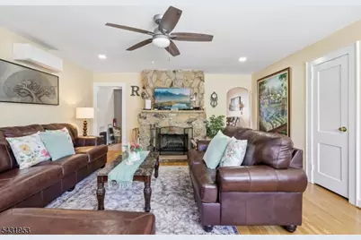 16 Fairmount Ave, Clifton, NJ 07011 - Photo 8
