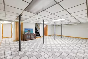 16 Fairmount Ave, Clifton, NJ 07011 - Photo 30