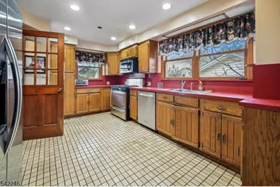 158 Palisade Rd, Elizabeth, NJ 07208 - Photo 10