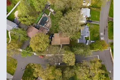 14 Hepworth Pl, West Orange Township, NJ 07052 - Photo 24