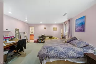 14 Hepworth Pl, West Orange Township, NJ 07052 - Photo 12