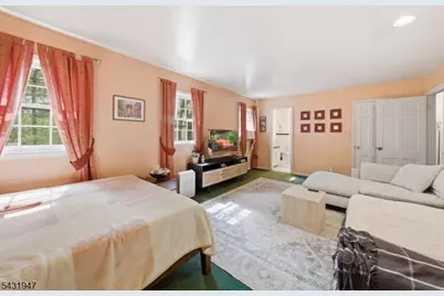 14 Hepworth Pl, West Orange Township, NJ 07052 - Photo 14
