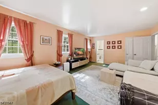 14 Hepworth Pl, West Orange Township, NJ 07052 - Photo 14