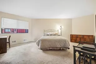 250 Ridgedale Ave D, Florham Park, NJ 07932 - Photo 20