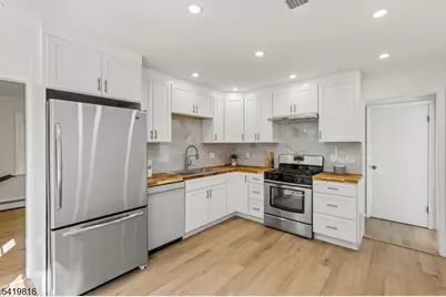 28 Deer Run Dr, Montgomery Township, NJ 08502 - Photo 10