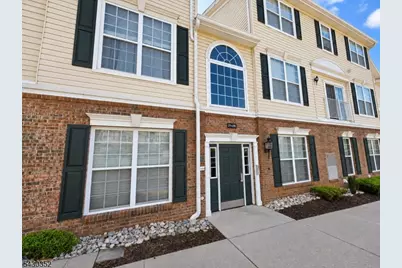 271 Windmill Ct, Lopatcong Township, NJ 08865 - Photo 1