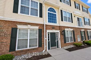 271 Windmill Ct, Lopatcong Township, NJ 08865 - Photo 1