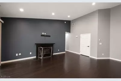 7 Tulip Cres #2D, Little Falls Township, NJ 07424 - Photo 2