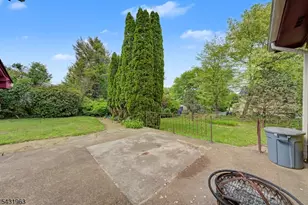 121 Franklin Rd, Denville, NJ 07834 - Photo 18