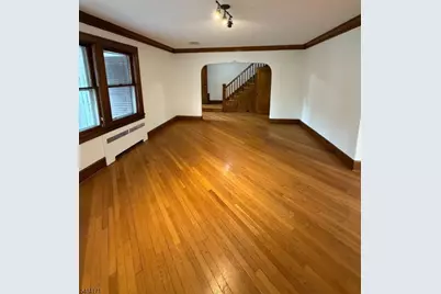 54 Warren Ct, South Orange, NJ 07079 - Photo 6