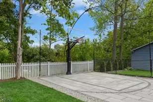 18 University Ave, Chatham, NJ 07928 - Photo 32