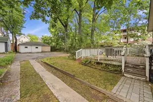 160 Ashland Ave, Bloomfield Twp., NJ 07003 - Photo 38