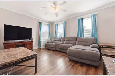 160 Ashland Ave, Bloomfield Twp., NJ 07003 - Photo 18