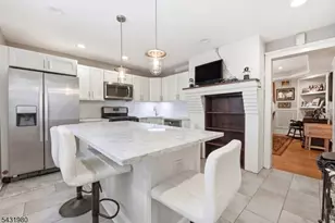160 Ashland Ave, Bloomfield Twp., NJ 07003 - Photo 10