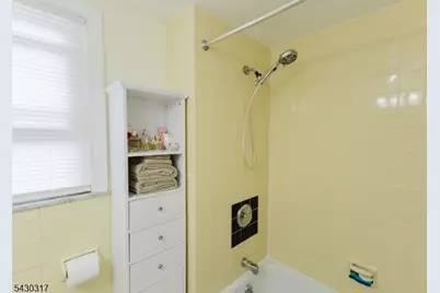 382 Martin Rd, Union Township, NJ 07083 - Photo 20