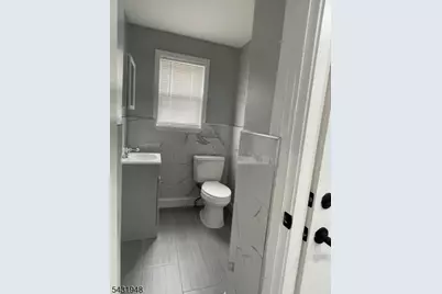 714 Catherine St, Perth Amboy, NJ 08861 - Photo 16