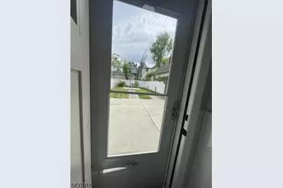 714 Catherine St, Perth Amboy, NJ 08861 - Photo 8