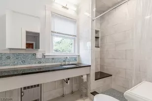 35 Montrose Ave, Verona, NJ 07044 - Photo 8