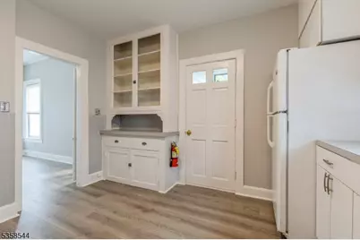 35 Montrose Ave, Verona, NJ 07044 - Photo 14