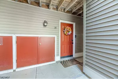 14 Falcon Ridge Way #4, Hamburg, NJ 07419 - Photo 4