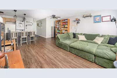 14 Falcon Ridge Way #4, Hamburg, NJ 07419 - Photo 12