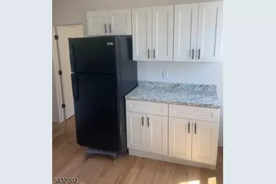 163 N Park St, East Orange, NJ 07017 - Photo 2