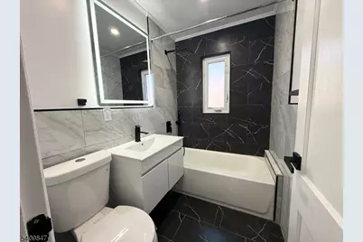 168 Tuxedo Pkwy #2, Newark, NJ 07106 - Photo 2