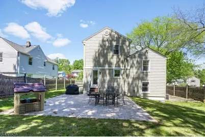 20 Beechwood Rd, Florham Park, NJ 07932 - Photo 38