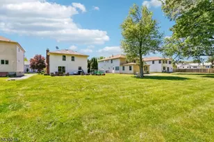 718 New Dover Rd, Edison, NJ 08820 - Photo 18