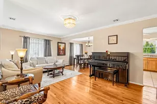718 New Dover Rd, Edison, NJ 08820 - Photo 4