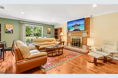 718 New Dover Rd, Edison, NJ 08820 - Photo 2