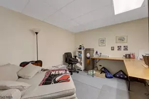 28 Berkeley Square, Watchung, NJ 07922 - Photo 18