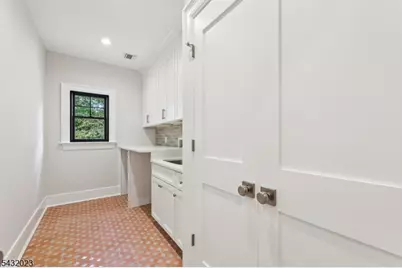 25 Beverly Rd, Madison, NJ 07940 - Photo 36