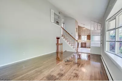 26 Farrell Ave, Woodbridge Township, NJ 07067 - Photo 12