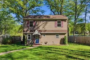 931 Plymouth Lake Dr, Stillwater, NJ 07860 - Photo 6