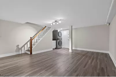 180 Summit Ave #B, Summit, NJ 07901 - Photo 14