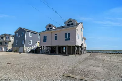 237 Heron Rd, Tuckerton, NJ 08087 - Photo 2