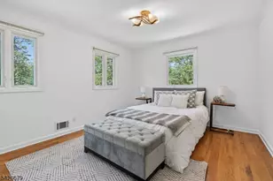 36 Thackeray Dr, Millburn, NJ 07078 - Photo 16