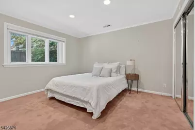36 Thackeray Dr, Millburn, NJ 07078 - Photo 24