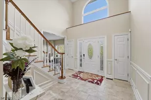 3 Cole Ct, Raritan Township, NJ 08822 - Photo 4
