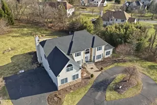 3 Cole Ct, Raritan Township, NJ 08822 - Photo 2
