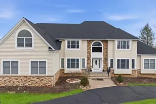 3 Cole Ct, Raritan Township, NJ 08822 - Photo 1