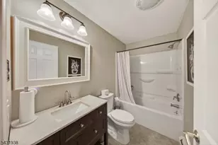13 Valley Dr N, Vernon Twp., NJ 07418 - Photo 12