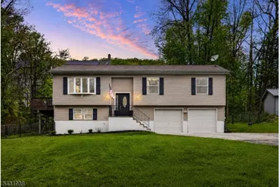 13 Valley Drive N, Vernon Twp., NJ 07418 - Photo 1