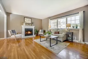 7 Beekmeer Pl, Mount Olive, NJ 07836 - Photo 6