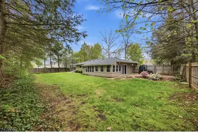18 Belton St, Byram Township, NJ 07874 - Photo 34