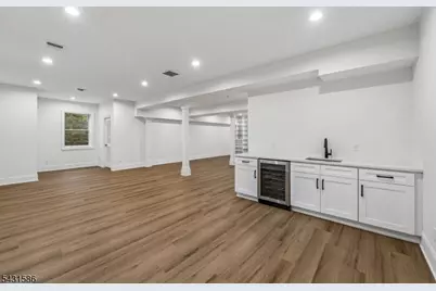 21 Maplewood Dr, Livingston, NJ 07039 - Photo 26