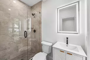 21 Maplewood Dr, Livingston, NJ 07039 - Photo 18