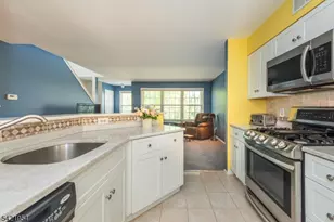 102 Appleton Way, Hanover Township, NJ 07981 - Photo 4
